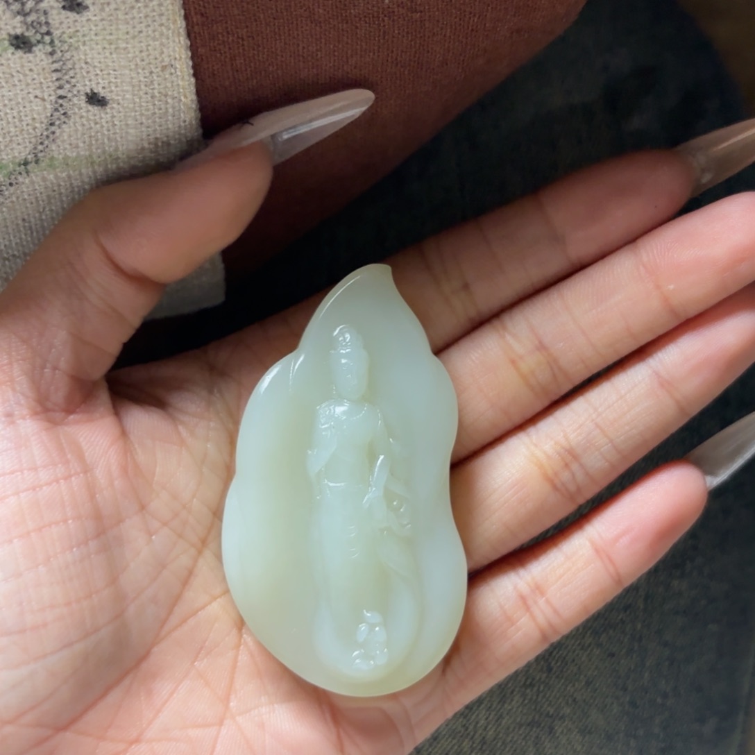 和田玉（糖玉）颈饰未镶嵌