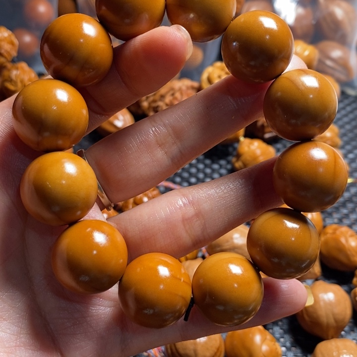 橄榄核吊坠1.9+光珠手串