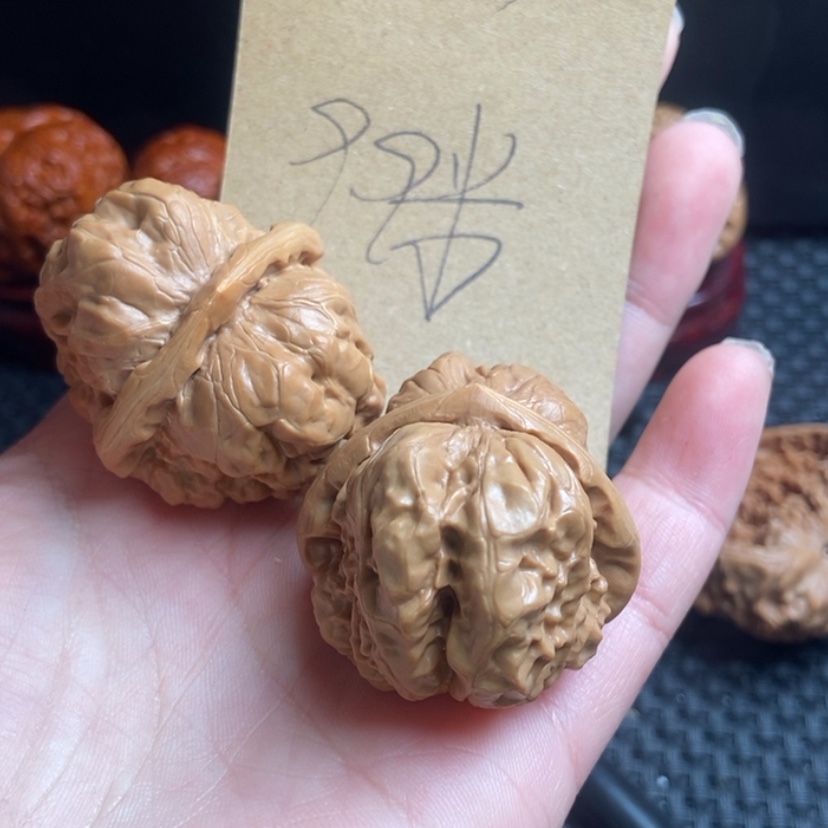 【闪购商品】文玩核桃吊坠会****花蛤蟆