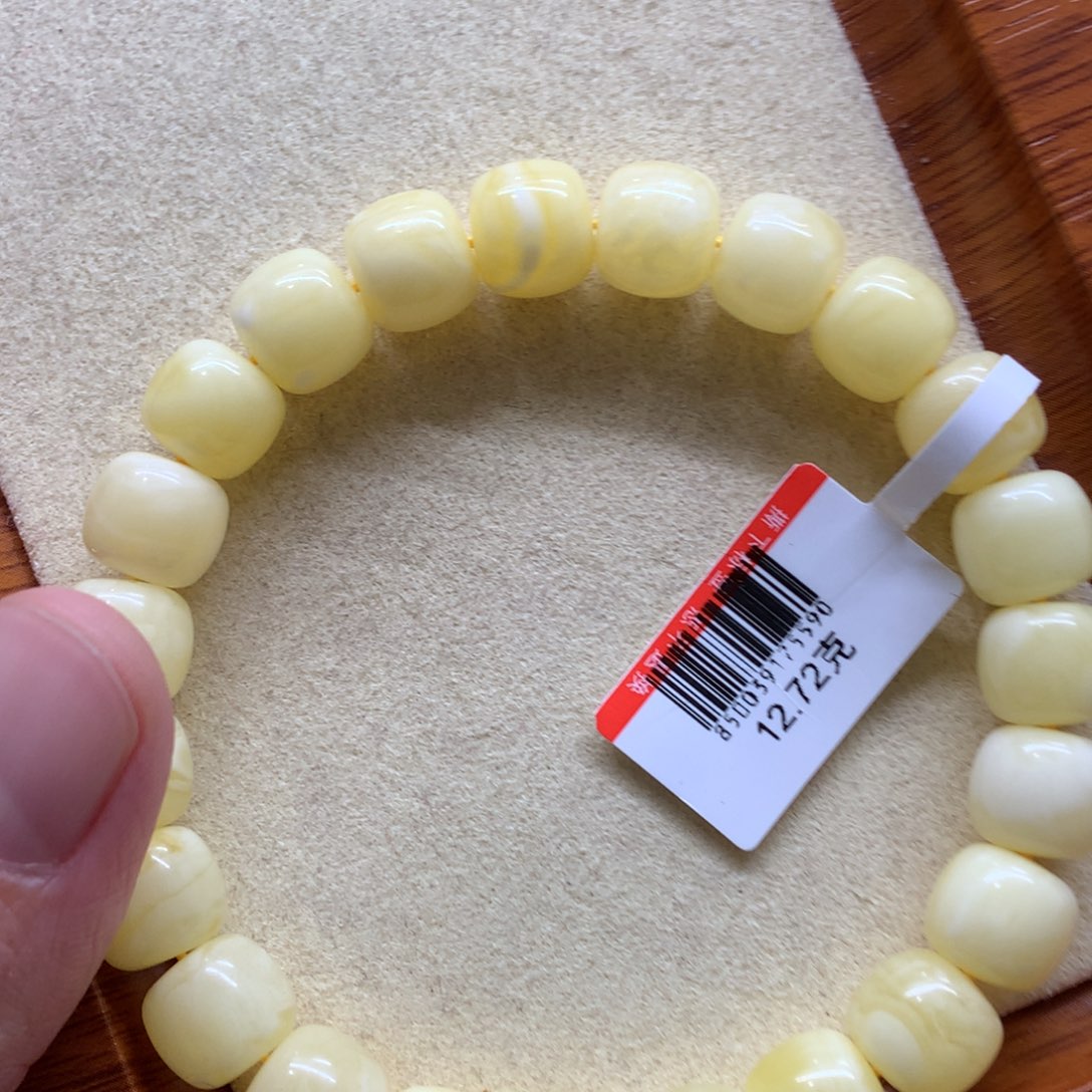 蜜蜡手链未镶嵌?***蜜蜡