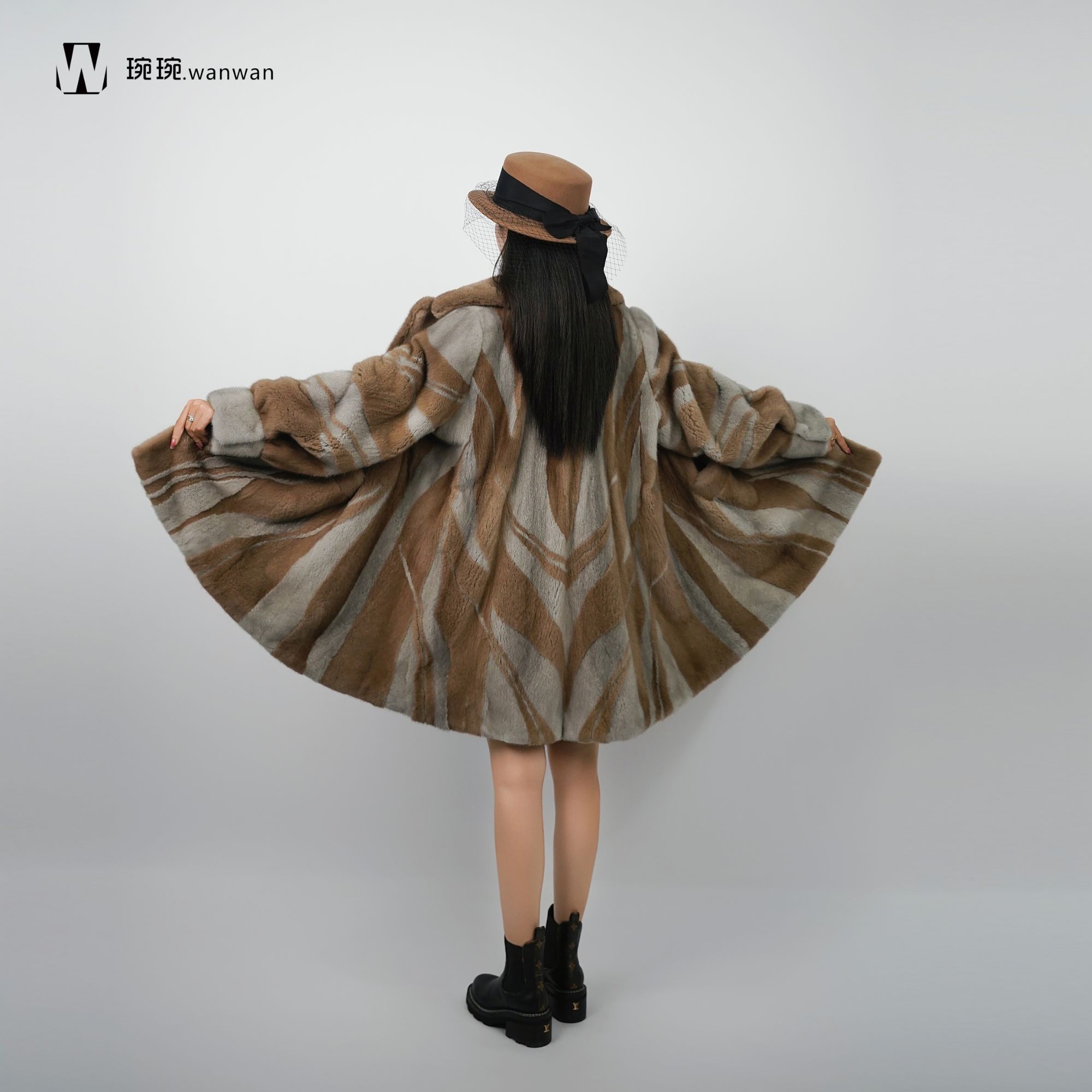 三髦【琬琬.wanwan】“稀世奢品帕斯条+蓝宝石”原创设计师水貂皮草