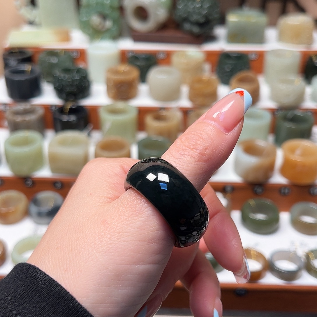 和田玉未镶嵌戒指24内径36号