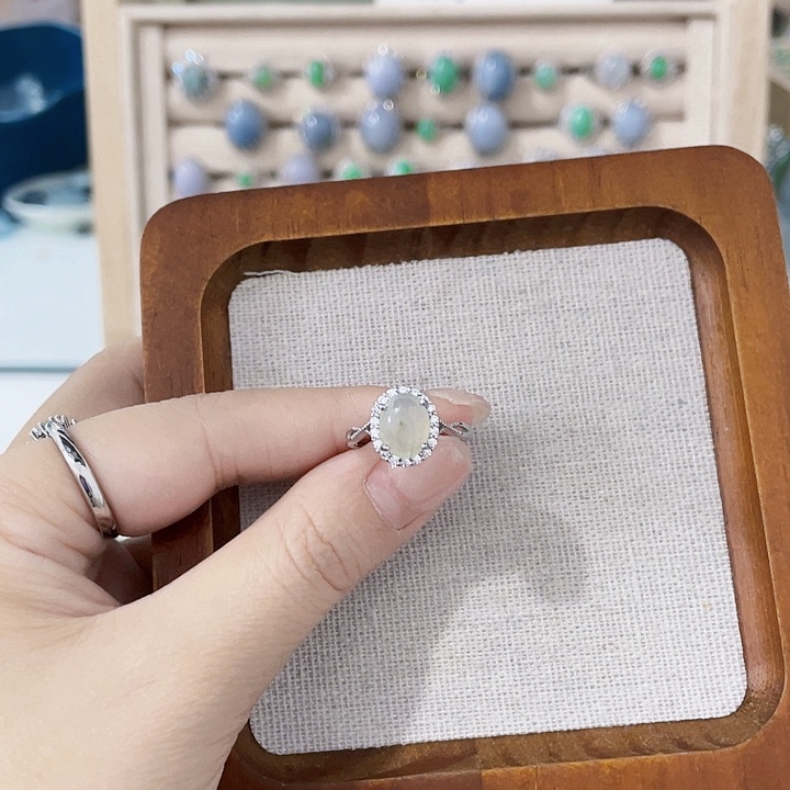 翡翠未镶嵌颈饰天然翡翠Ａ货