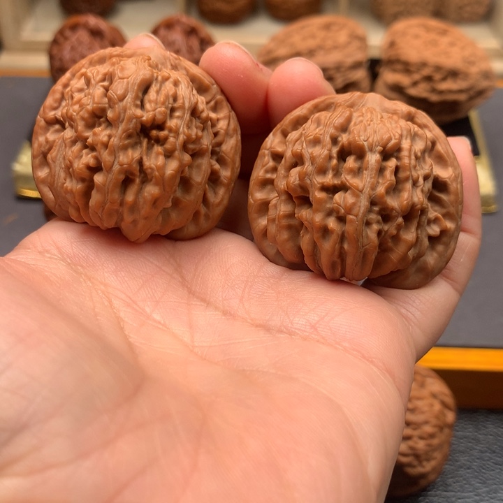 文玩核桃吊坠楼子