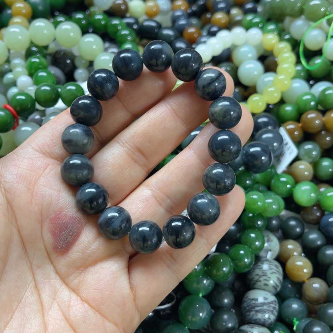 未镶嵌手链和田玉