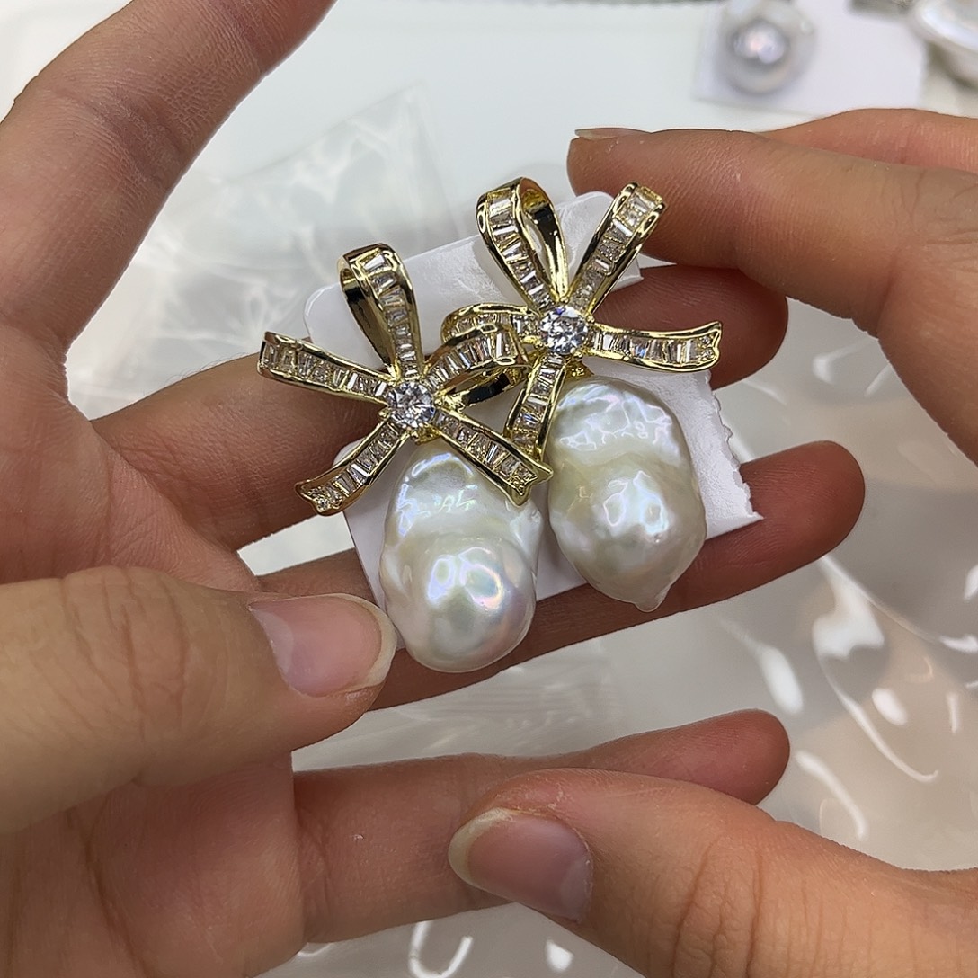 合金淡水珍珠耳饰