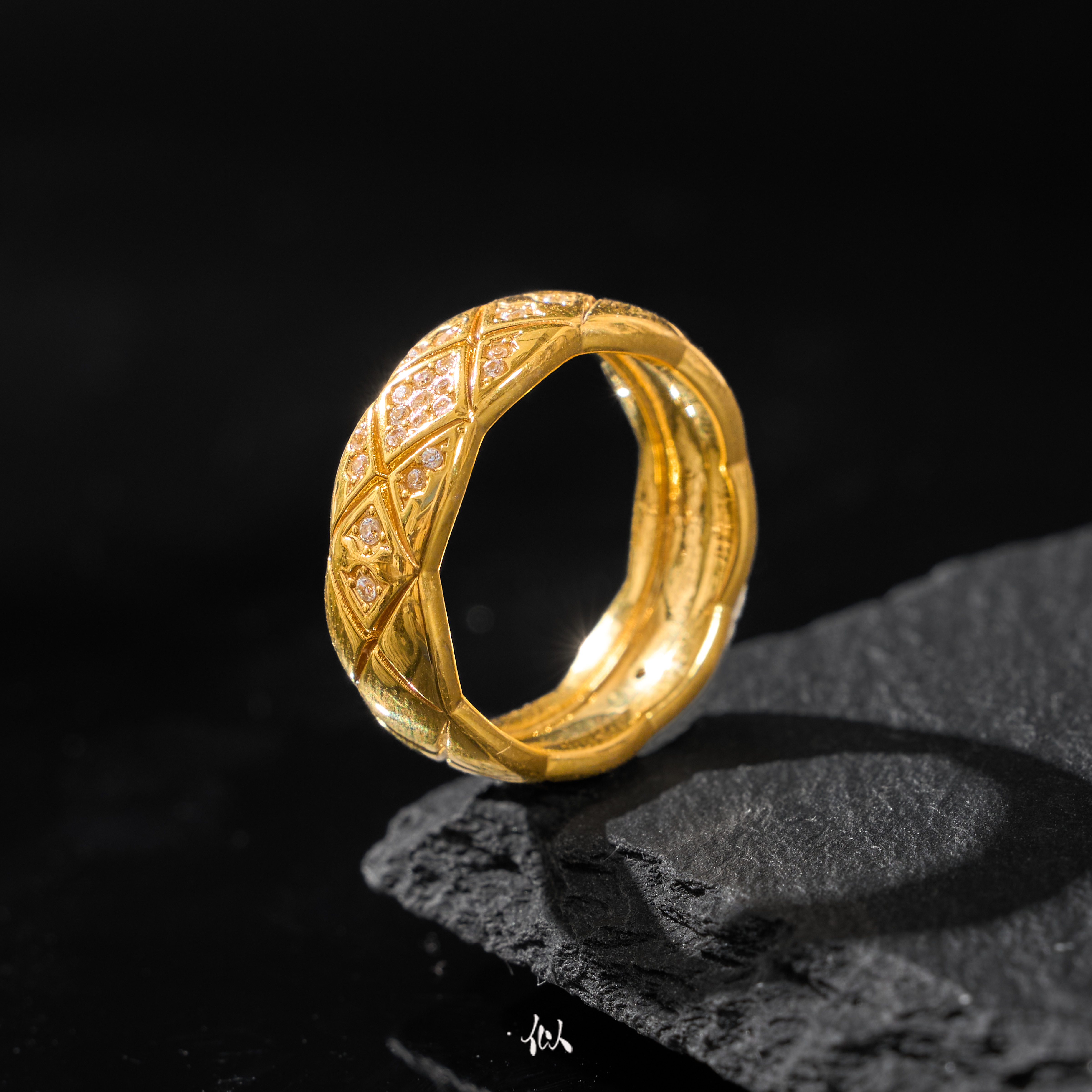 【臻金】·似梓珠宝· 18K小香金戒指 多样性发一  SZCC430182