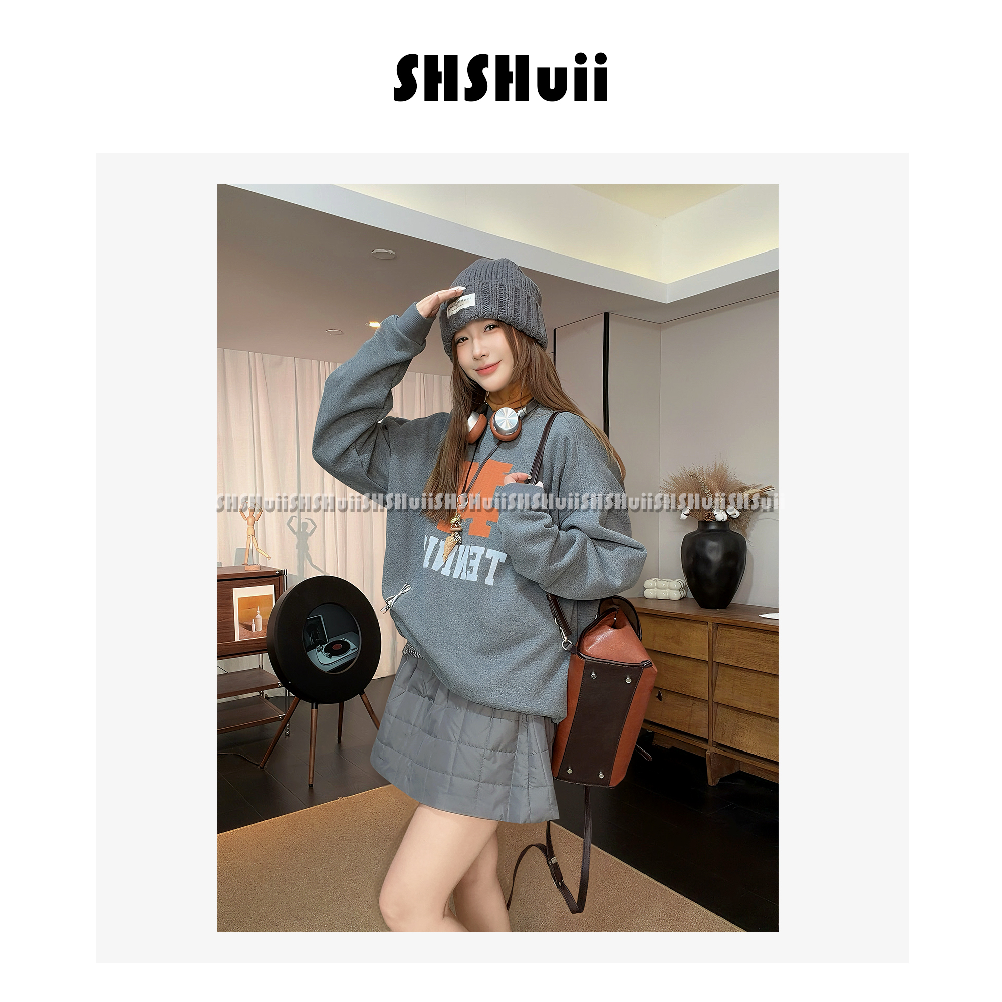 IN.SHuii【智性瑞拉】圆领字母印花加绒卫衣/przad