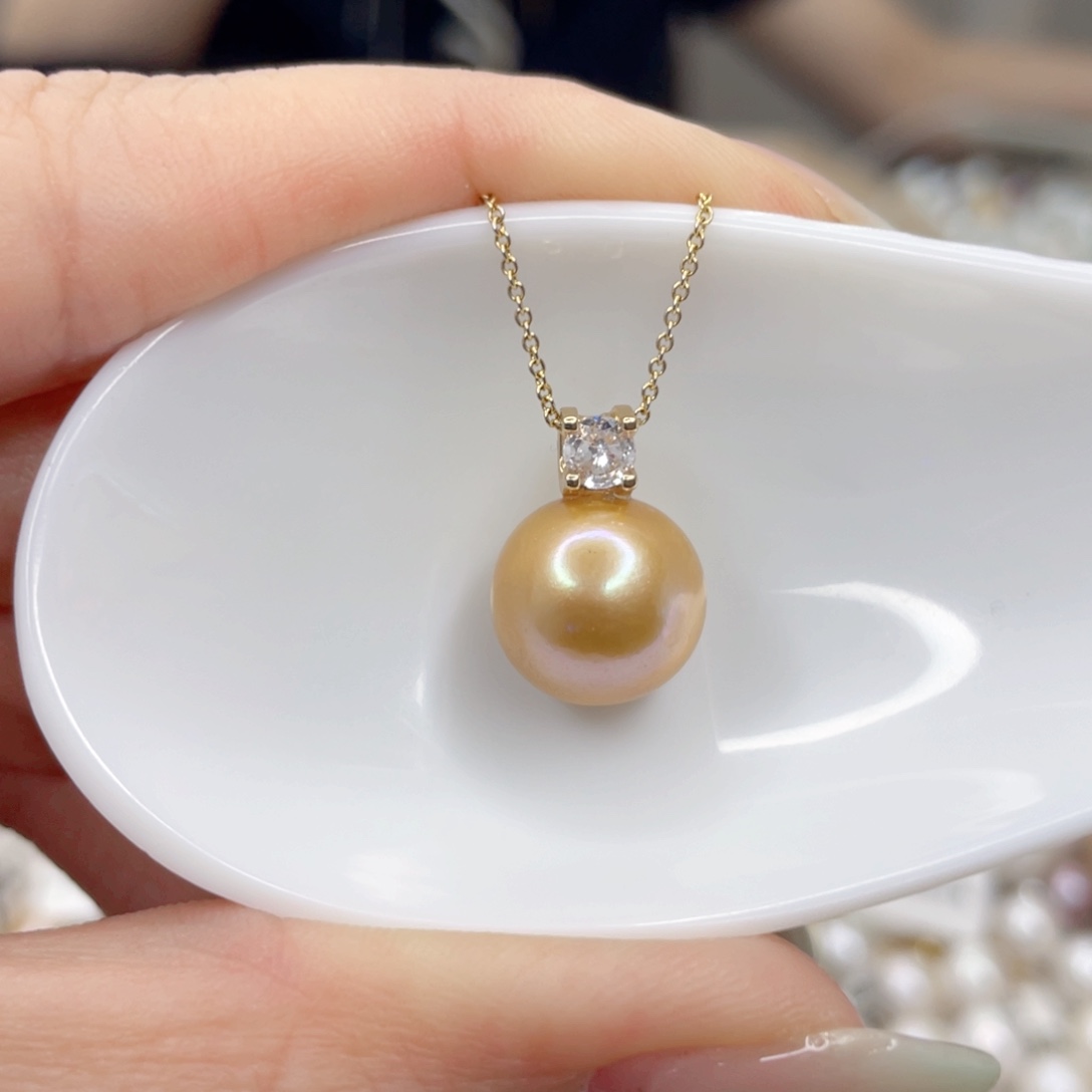 淡水珍珠未镶嵌吊坠(赠链)