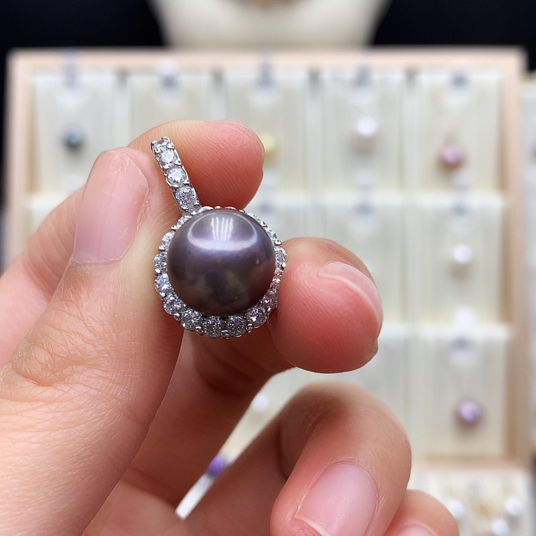 合金淡水珍珠颈饰