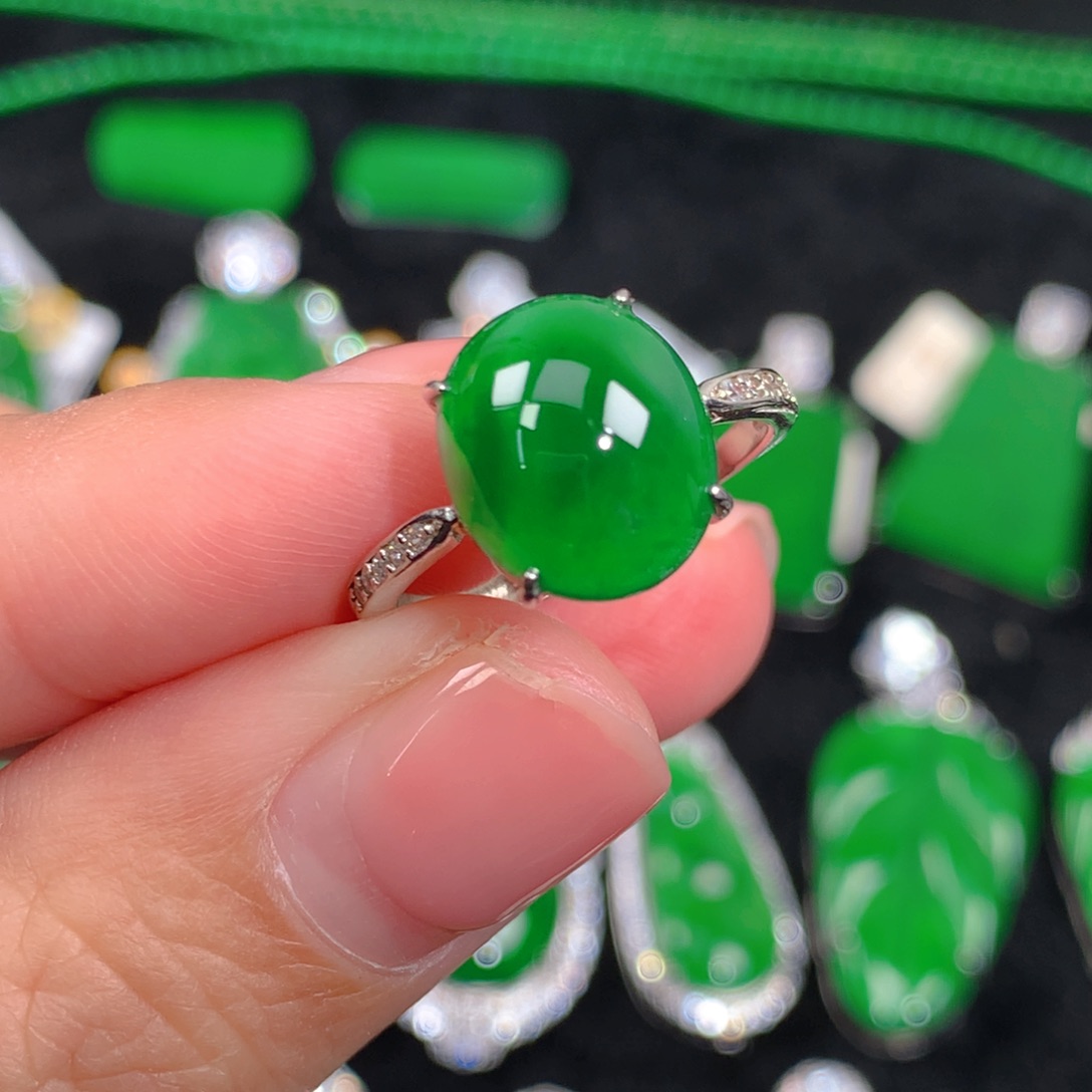翡翠戒指银S925镶嵌翡翠