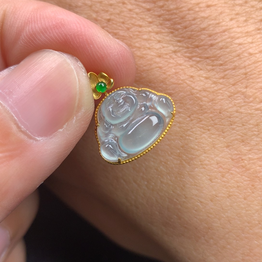 【闪购商品】颈饰18K金镶嵌翡翠翡翠