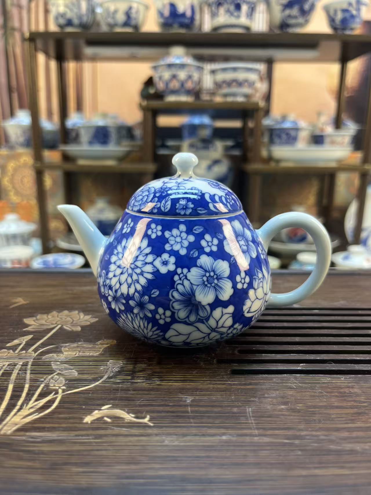 景德镇陶瓷精工手工手绘万花蝶舞花香茶壶