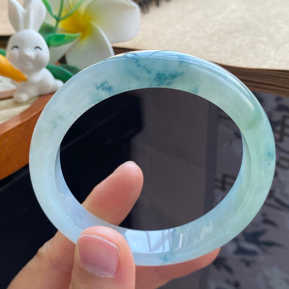 3.29批2423号翡翠手镯56.6-12.7-8冰飘花！自带氛围感的青黛色！