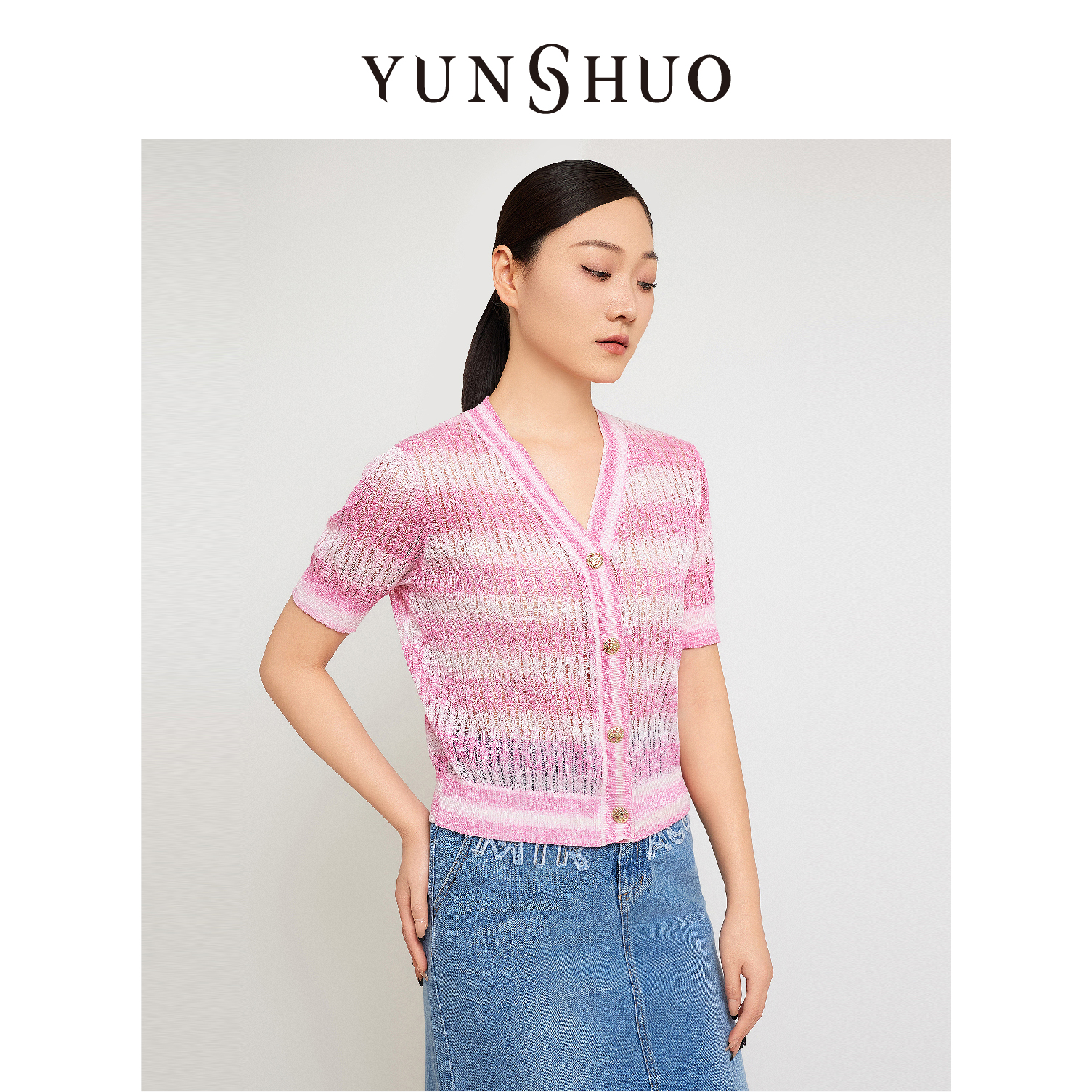 允硕新品时尚女装百搭气质休闲短袖条纹款上衣T恤毛开衫725039