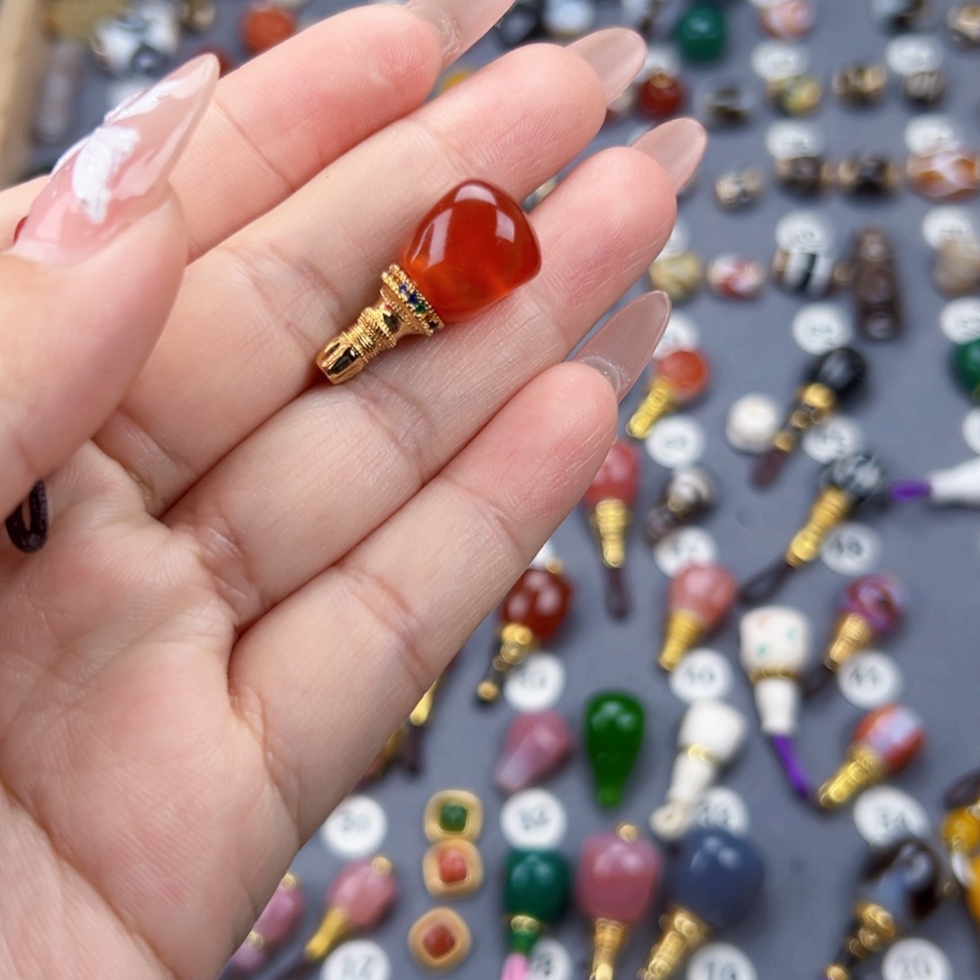 未镶嵌饰品玛瑙/玉髓