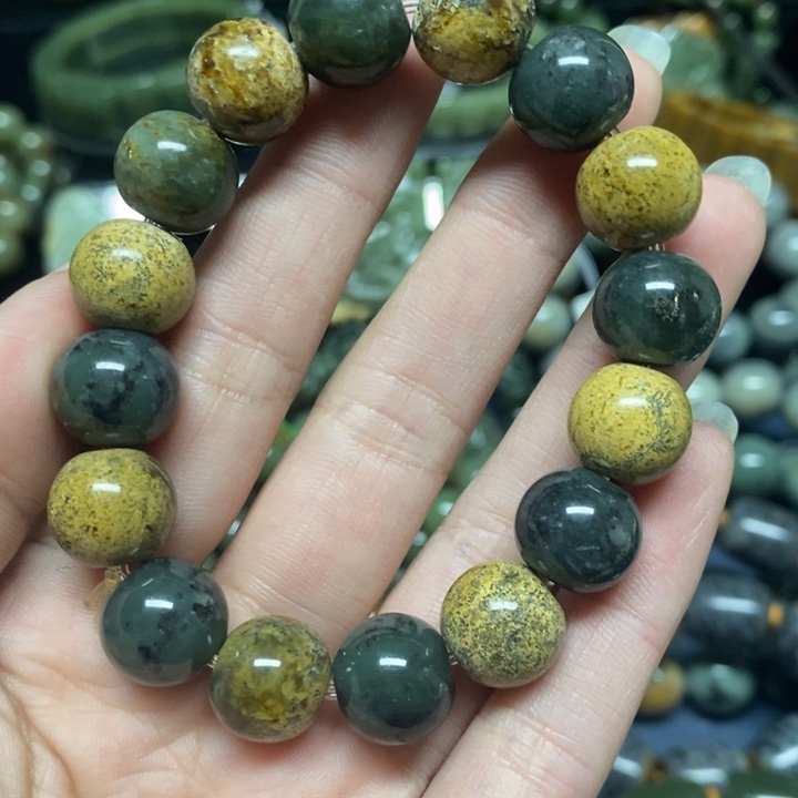 透闪石质玉珠宝奇石未镶嵌