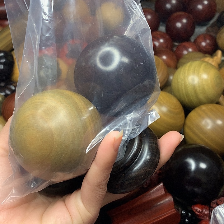 一*人Shitfjkgvkhf  by jtgiy