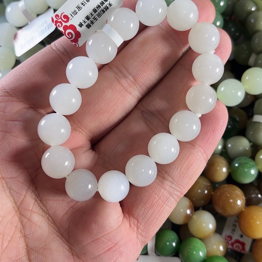 和田玉手链未镶嵌W187