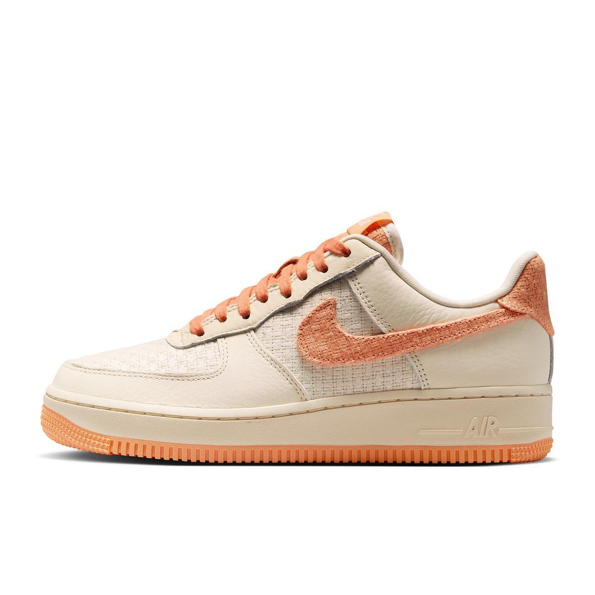 耐克｜AIR FORCE 1 时尚低帮 女子休闲鞋IB7944-113