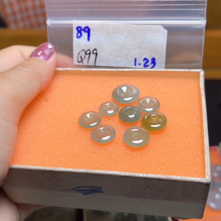 定制翡翠未镶嵌不