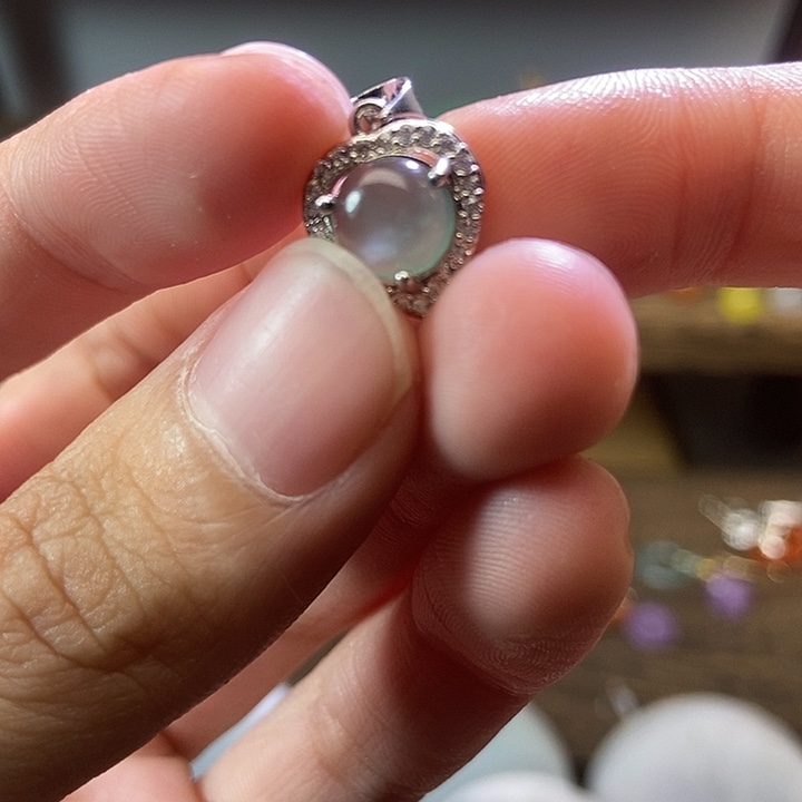 翡翠未镶嵌颈饰11111111111