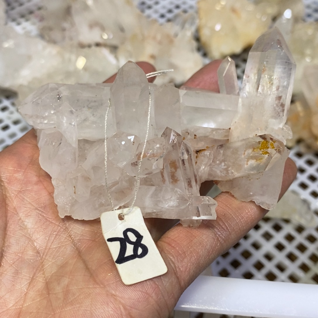 水晶原石摆件未镶嵌水晶