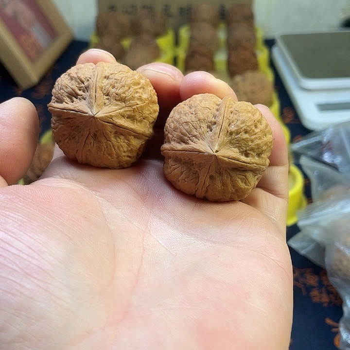 文玩核桃把件20玉璧四棱37