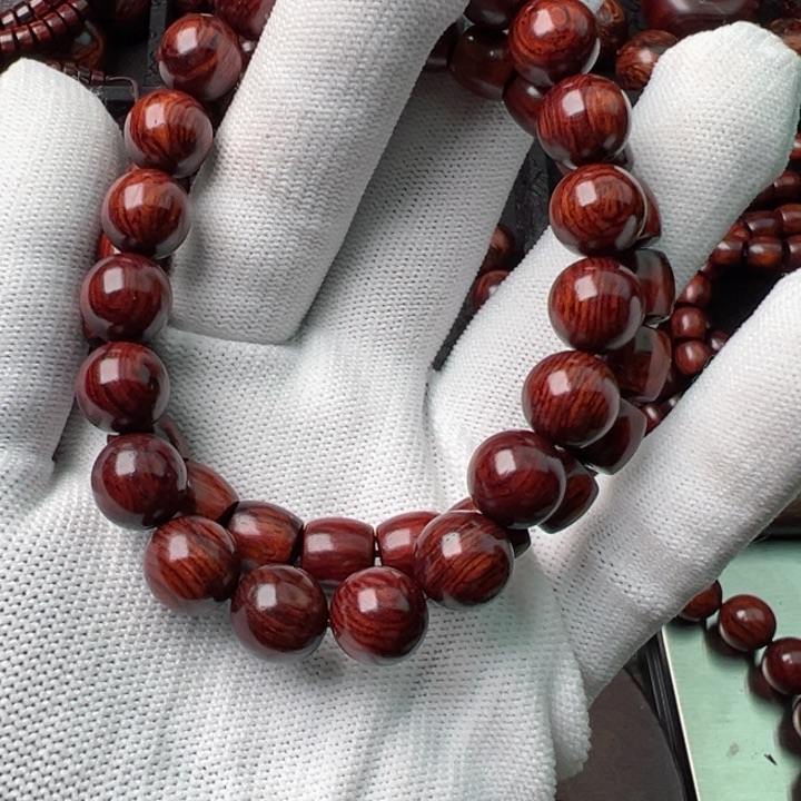 木沂*海南红降8*8直切*1和1.0圆珠*1