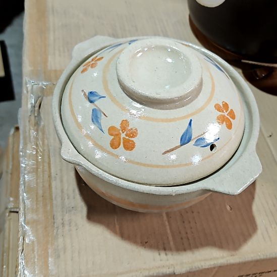 瓷片陶瓷盘子碗啥都有