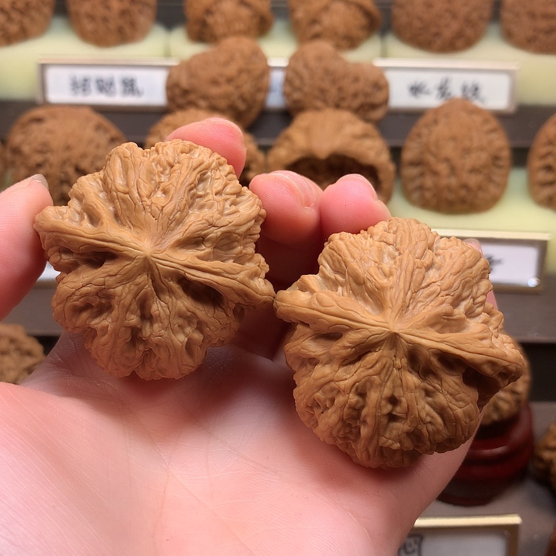 文玩核桃吊坠寒粗筋46