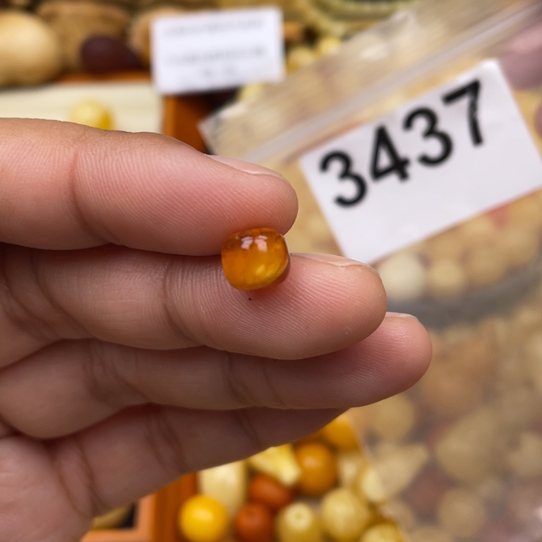 琥珀珠宝奇石未镶嵌小坑粉8.1