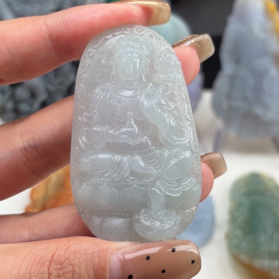 定制翡翠未镶嵌观音