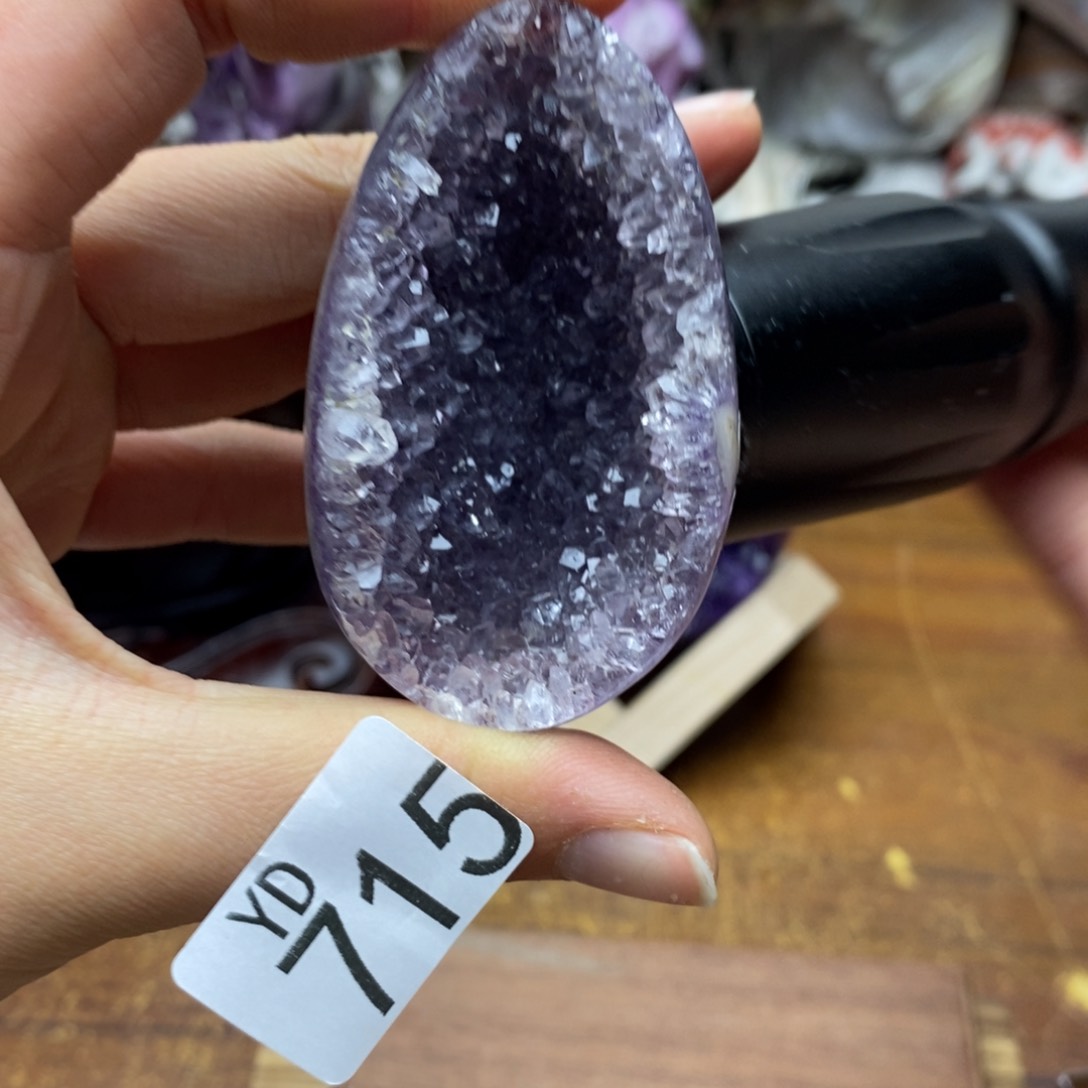 水晶大型摆件（非配饰）未镶嵌