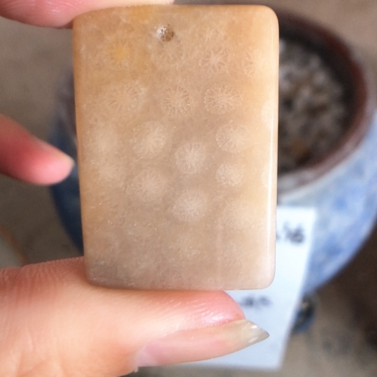 硅化玉吊坠未镶嵌
