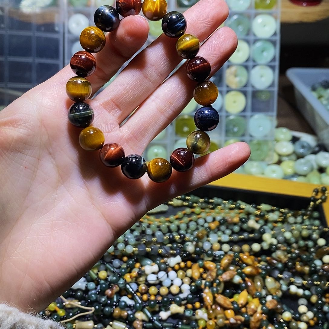 【闪购商品】蛇纹石玉其他未镶嵌75