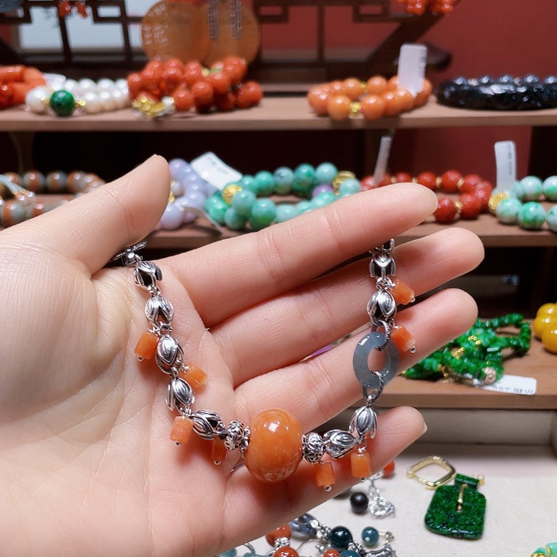 翡翠未镶嵌手链饰品