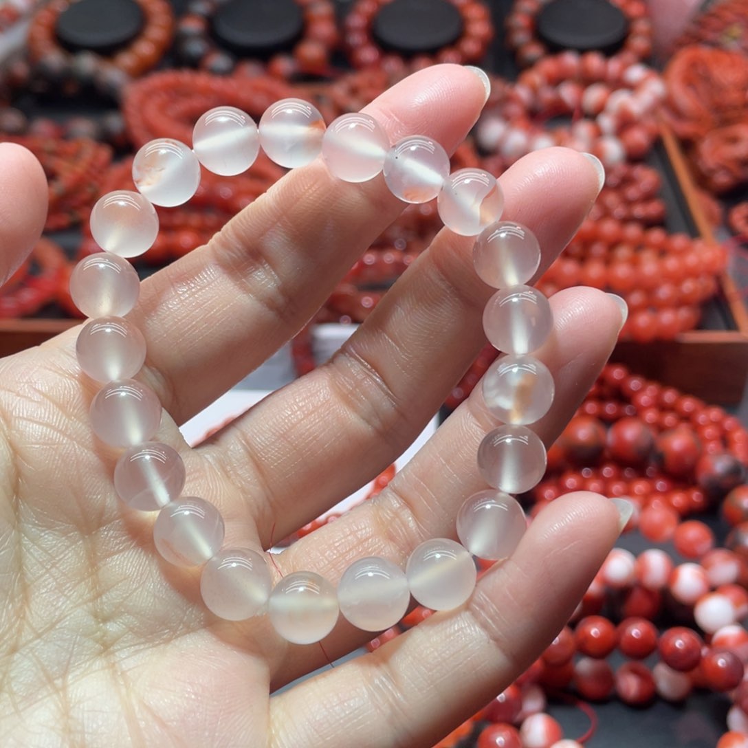 南红玛瑙手链未镶嵌