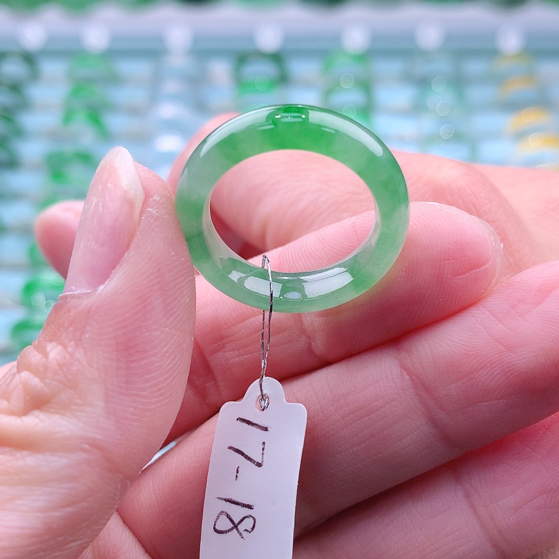 翡翠戒指未镶嵌A货缅甸翡翠