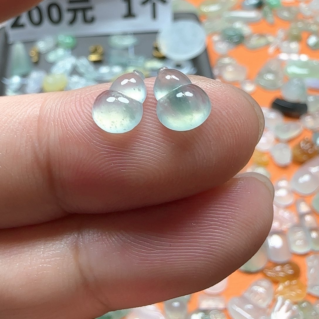 定制翡翠未镶嵌翡翠