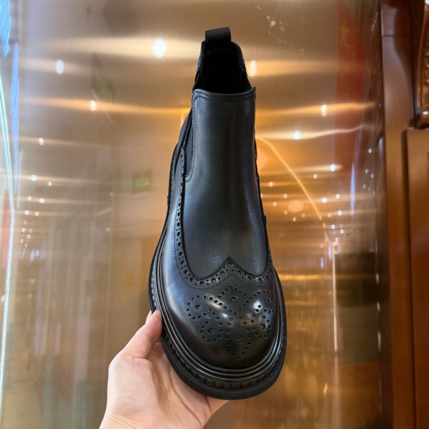 736-1冬季新款 复古胎牛皮男士切尔西布洛克烟筒厚底商务加绒短靴