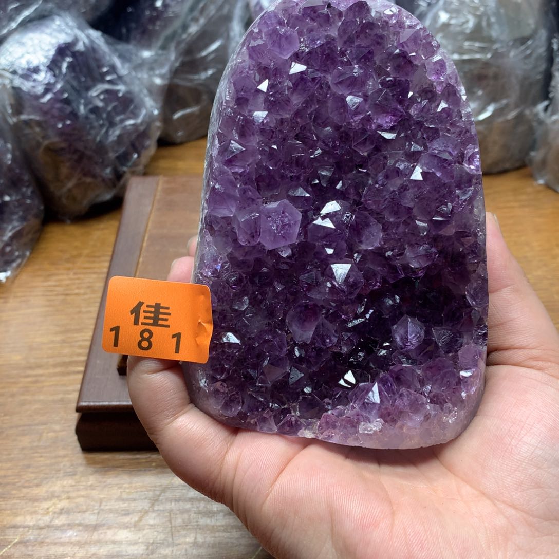 水晶大型摆件（非配饰）未镶嵌