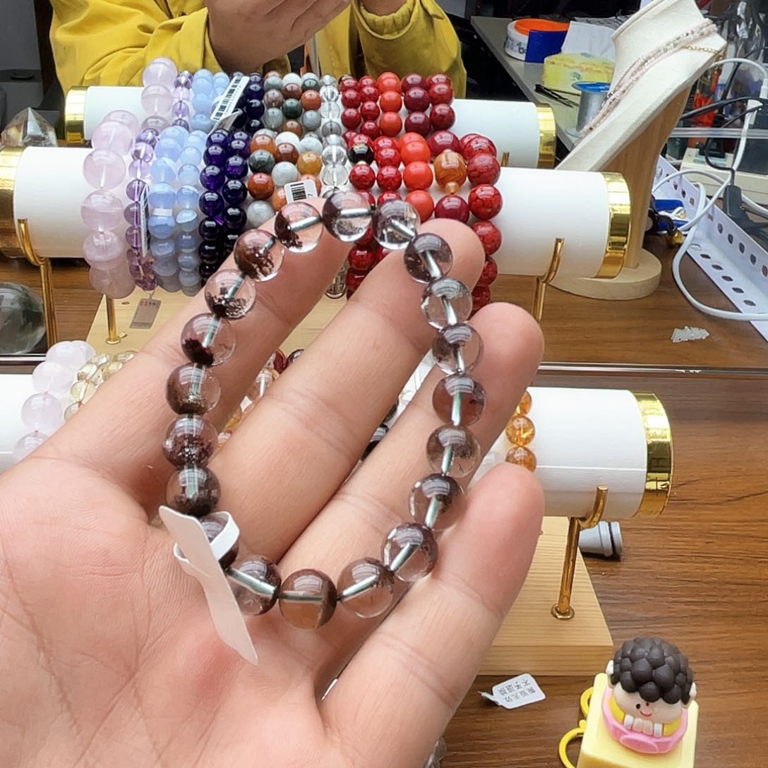 未镶嵌手串烟晶L****?卡9+红幽灵