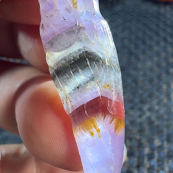 甜***子未镶嵌颈饰紫晶好