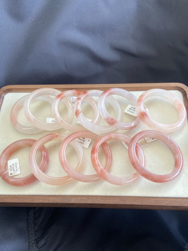 天然金丝玉少女粉桃花酿手镯 多样性发货拍一发一