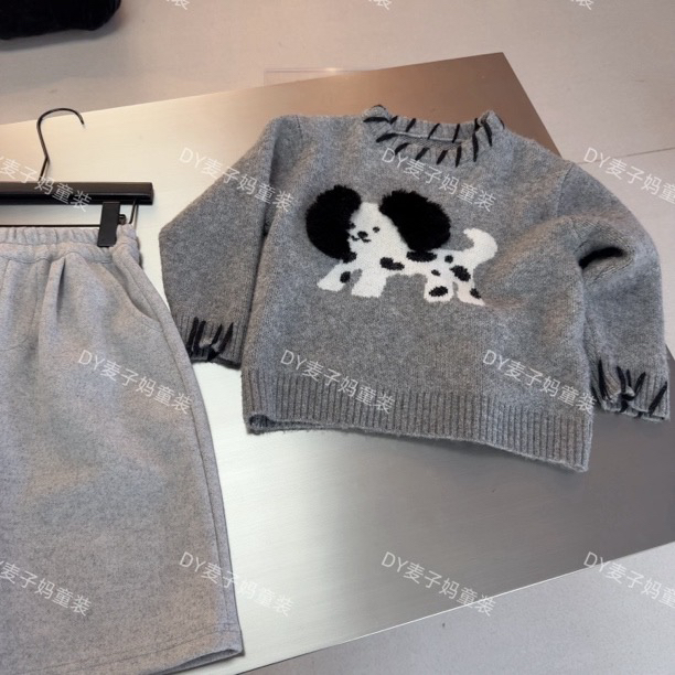 现货MZ.儿童冬季中性可爱立体狗狗软糯圆领毛衣套头060