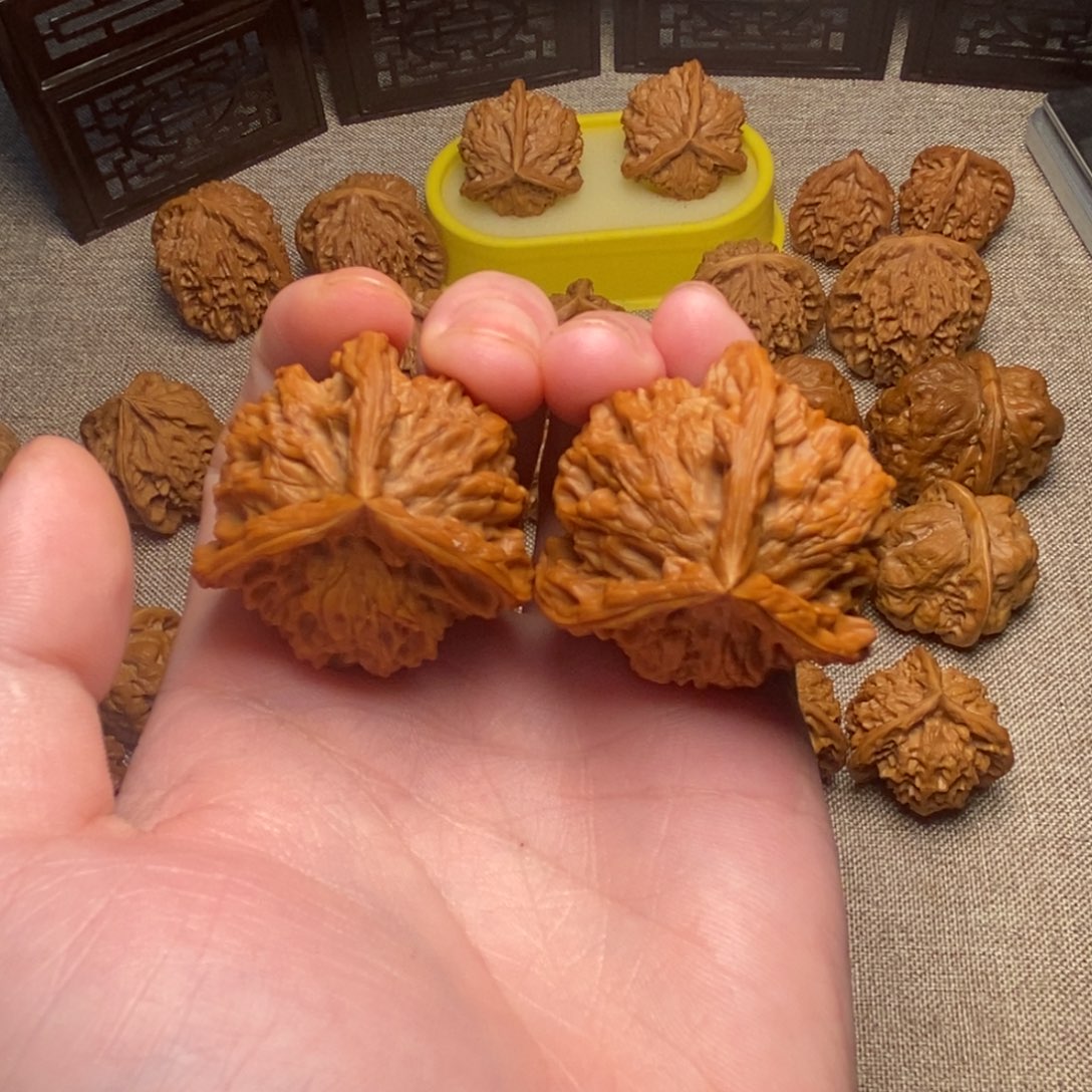 宇***爹文玩核桃吊坠盘山39微修打底