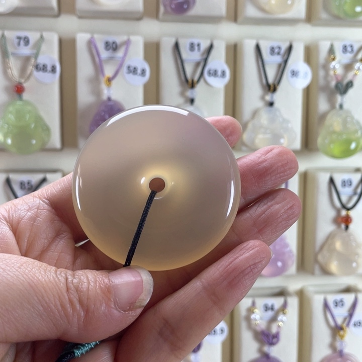 玛瑙/玉髓颈饰未镶嵌定*