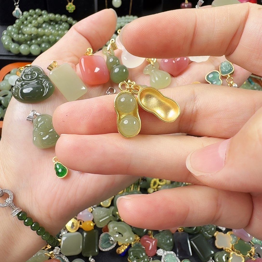 和田玉银S925镶嵌颈饰