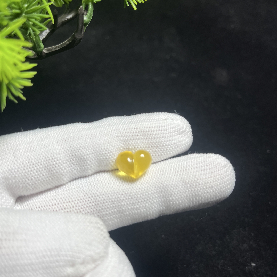 C1575天然蜜蜡精品屁桃尺寸11.3✖️8✖️9.3无优化支持复检